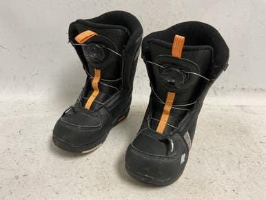 Used K2 MINI TURBO BOA Boys Snowboard Boots Black And Orange Youth 10.0 11855-S000206026