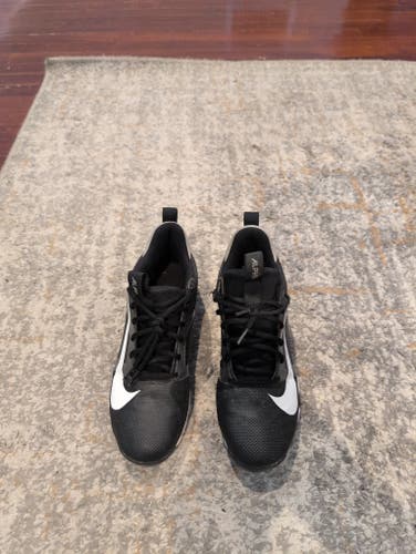 Black Men's Size M 9.0 (W 10.0) Adult Nike Low Top Molded Cleats (Used)