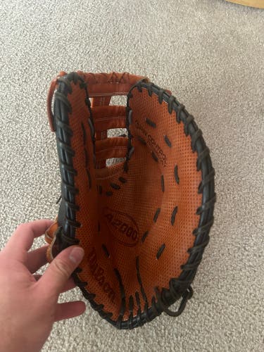 Wilson A2000 RH Infield Baseball Glove 12.5" (Used)