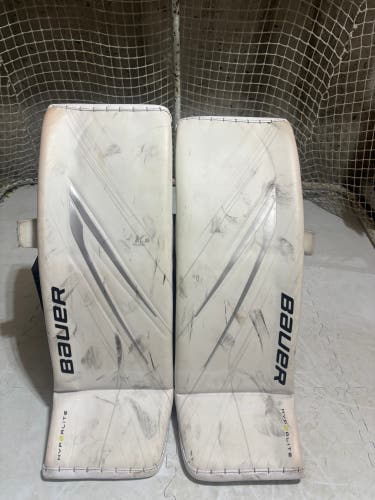 34" Medium Bauer Vapor Hyperlite 2 Goalie Leg Pads (Used)