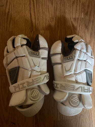 Maverik M5 Lacrosse Gloves (Used)
