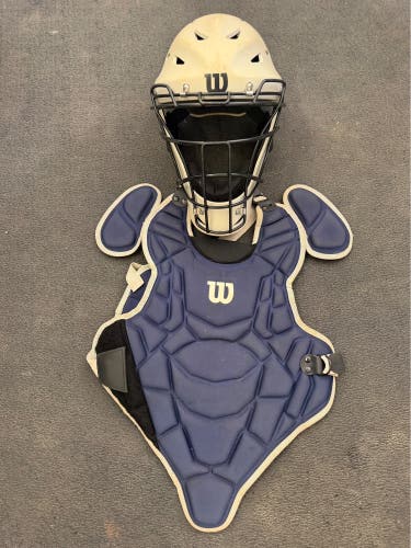 Navy Wilson EZ Gear Kit Catcher's Set (Used)