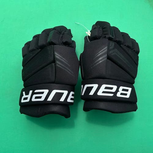 11" Junior Bauer Bauer X Gloves