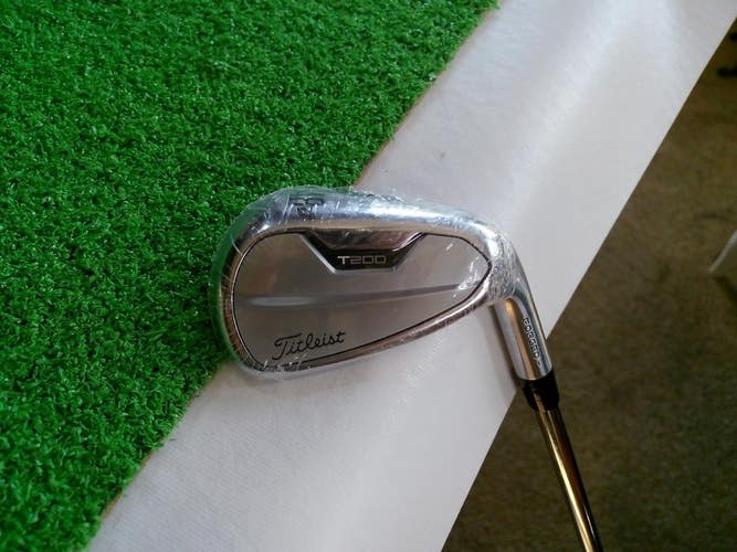 Titleist 2021 T200 Forged 48* Gap Wedge w/ True Temper AMT S300 Stiff Shaft