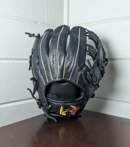 World Pegasus (ワッペ) Grand Devil Series Japanese Youth Baseball Glove - Imported
