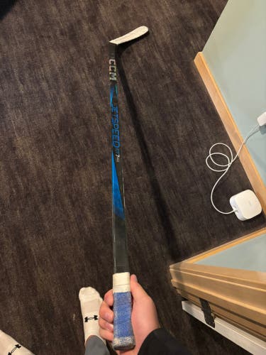 Senior CCM JetSpeed FT7 Pro Right Handed Hockey Stick 70 Flex (New)
