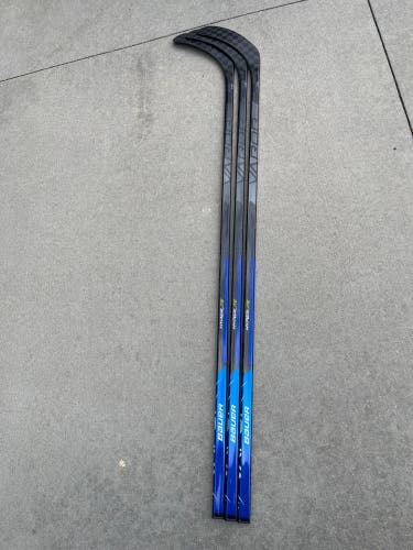 Senior Bauer Vapor Flylite Right Handed Hockey Stick P92 77 Flex Pro Stock (New)