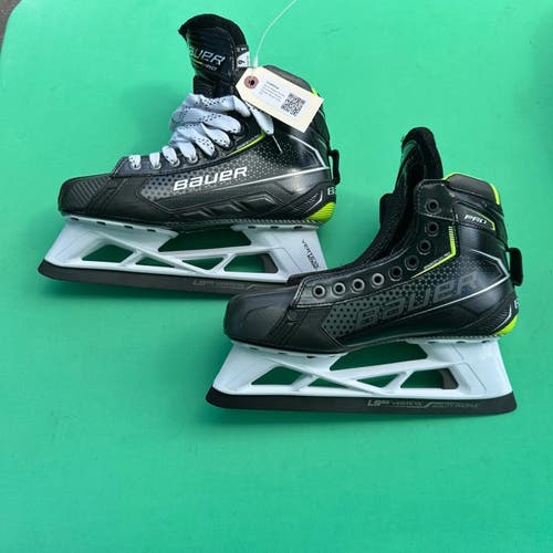 Senior Bauer Pro Hockey Goalie Skates | Size 9