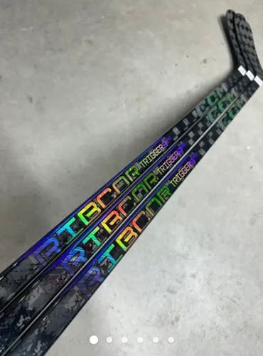 Intermediate CCM Ribcor Trigger 9 Pro Left Hand Hockey Stick P29 55 Flex (New)