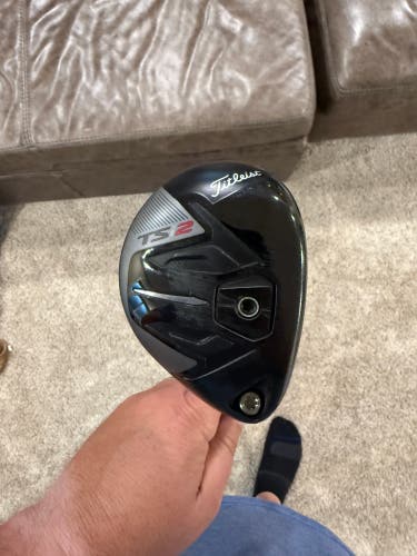 Men's 2020 Titleist TSi2 Right Handed Hybrid Stiff Flex Loft 18 Graphite Shaft (Used)