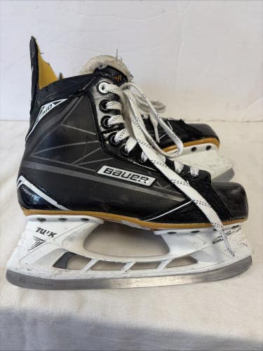 Junior Size 5 Bauer Supreme S160 Ice Hockey Skates.