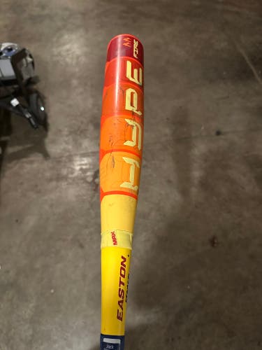 2025 Easton Hype Fire Composite USABat Certified Bat (-11) 19 oz 30" (Used)
