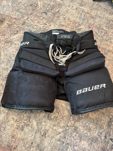 Senior Small 2024 Bauer Pro Hockey Goalie Pants (Used)