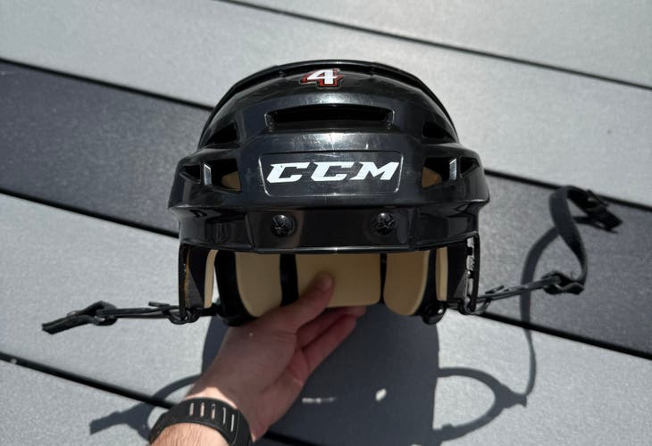 Medium CCM Vector V08 Helmet Pro Stock (Used)