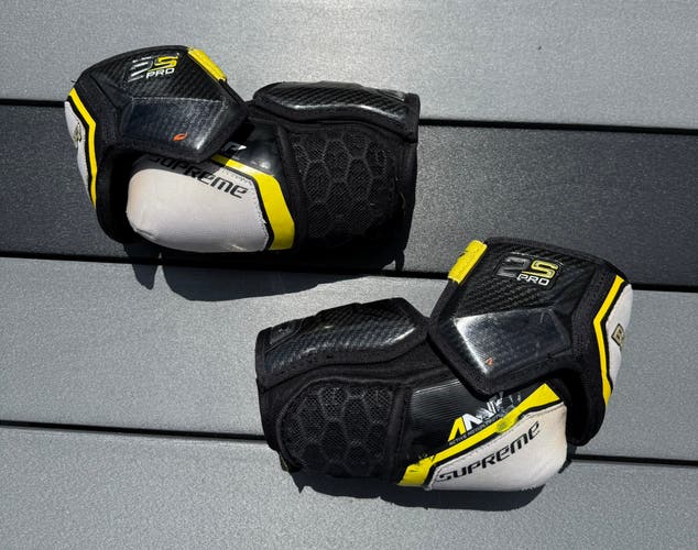 Senior Medium Bauer Supreme 2S Pro Elbow Pads (Used)