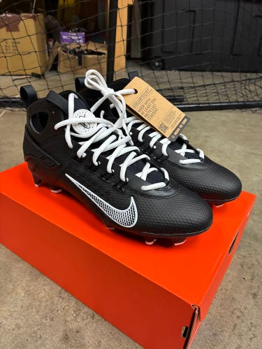 Black Unisex Size M 10.0 (W 11.0) Adult Nike Huarache 9 Elite Mid Mid Top Molded Cleats (New)