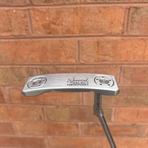 Titleist Scotty Cameron Special Select Newport Putter 34" Right Handed Golf Club