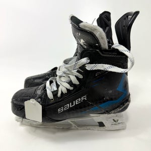 Used Blue Bauer Supreme Shadow Skates | 8.5 Fit 1 | J123