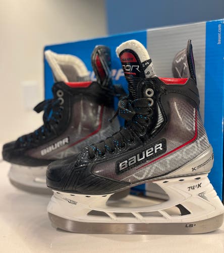 Bauer Vapor X Shift Pro - Senior 6 / Fit 3 (Excellent Condition)