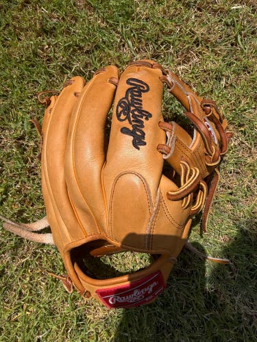 2025 Rawlings Heart of the Hide RH Infield Baseball Glove 11.75" (New)