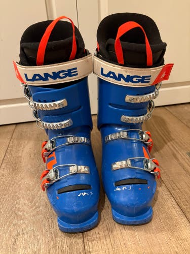 Mondo 23 & 23.5 Unisex Lange RSJ 60 Racing Ski Boots (Used)