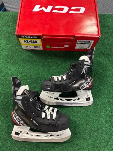 Junior CCM Tacks AS580 Hockey Skates (Regular) Size 1 (New)