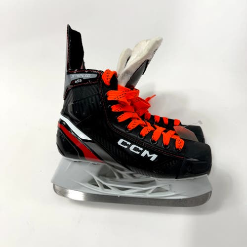 Used CCM Jetspeed FT655 Skates | Size 4 R | J131