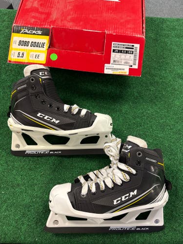 Junior CCM Tacks 9080 Hockey Goalie Skates Extra Wide Width Size 5.5 (New)