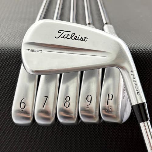 TITLEIST T250 2025 IRON SET 5-P