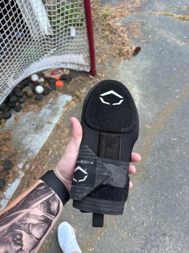 Black Senior EvoShield Sliding Mitt (Used)
