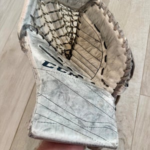 CCM Hockey Goalie Glove (Junior) draft