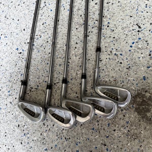 Men's TaylorMade Rac Right Handed Iron Set Regular Flex (Used)