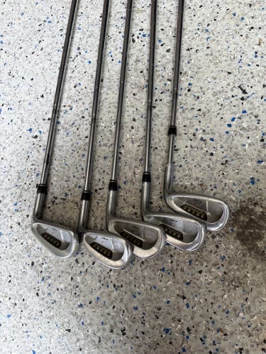 Men's TaylorMade Rac Right Handed Iron Set Regular Flex (Used)