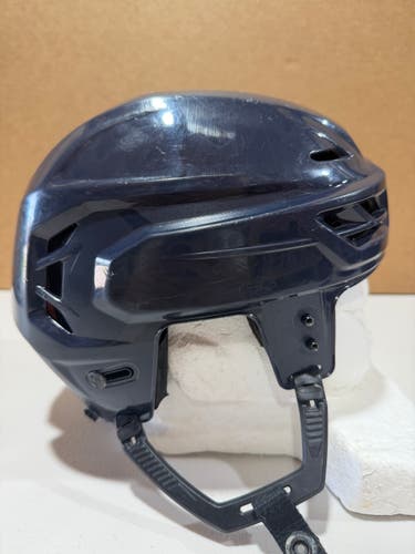 CCM TACKS 710 Pro Stock Hockey Helmet Navy Small (Used)9061