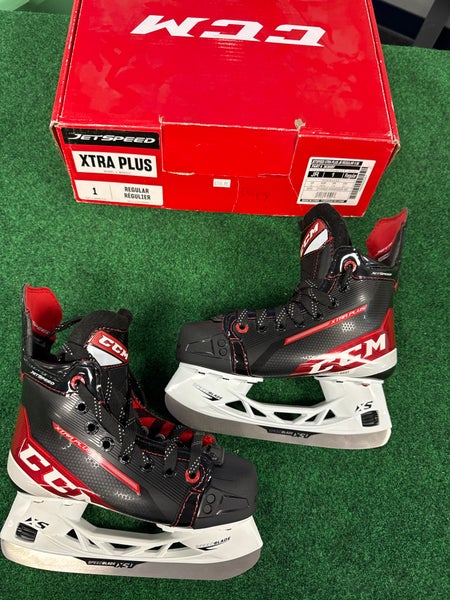 Junior CCM JetSpeed XTRA PLUS Hockey Skates (Regular) Size 1 (New)