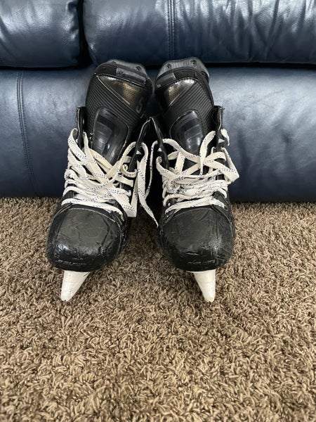 Bauer Supreme Mach Hockey Skates (size 9.5)