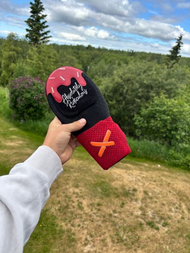 Red Senior Sliding Mitt (Used)