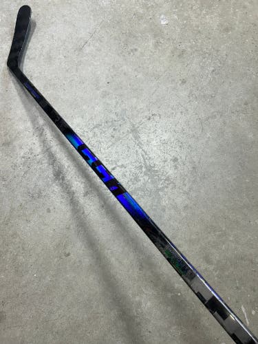 50 Flex P29 Senior CCM Trigger 10 Pro Right Hand Hockey Stick Pro Stock (Used)