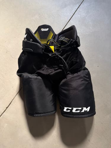 Men's Senior Medium CCM Tacks 5092 Hockey Pants (Used)