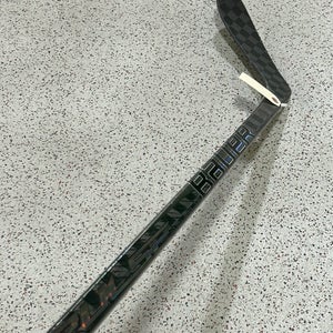 Junior Bauer Pulse Hockey Stick Left Hand P28 50 Flex (Used)