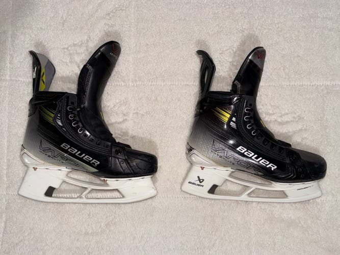 Bauer Vapor Hyperlite 2 Skates Size 6.5 Fit 2 (Mild Use)