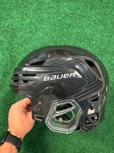 Black Medium Bauer Re-Akt 85 Helmet (Used)