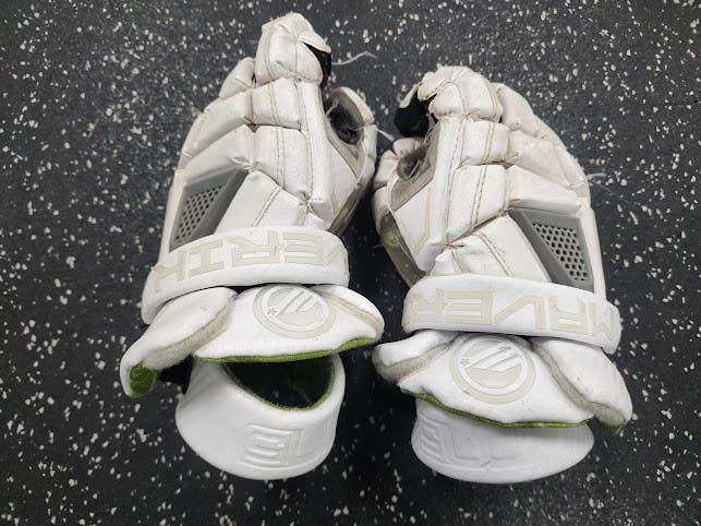 Used Maverik M5 Lacrosse Gloves Junior White Sm 11849-s000037842