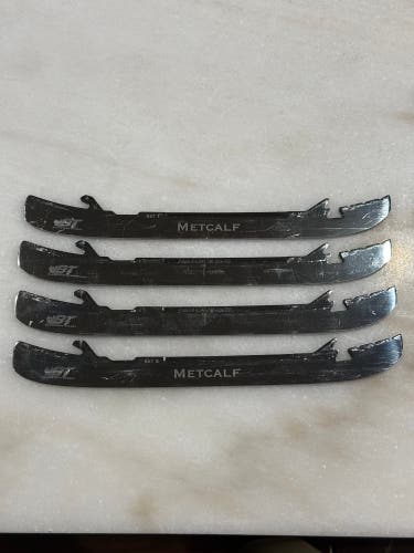 Bladetech 230 mm black replacement runners/steel Tuuk Powerfly ( Used) 2 SETS - 4 RUNNERS TOTAL