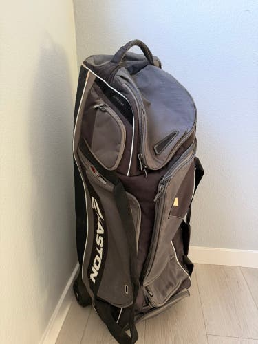 Easton Catcher's Bag (Used)
