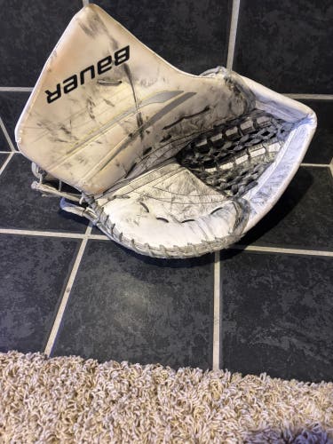 2024 Bauer Vapor Hyperlite 2 Regular (Used)