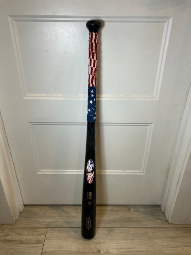 2025 Baum Gold Stock Wood Composite BBCOR Certified Bat (-3) 30 oz 33" (Used)