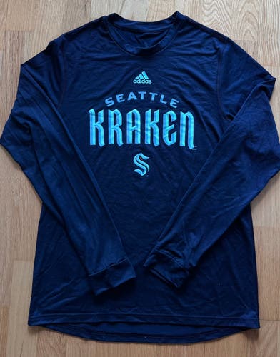 Pro Stock NHL Seattle Kraken Hockey Long Sleeve Workout Shirt - Size M (NEW)
