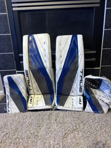 33" True L20.2 Regular Goalie Full Set (Used)
