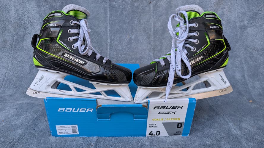 Intermediate Bauer GSX Hockey Goalie Skates Regular Width Size 4 (Used)